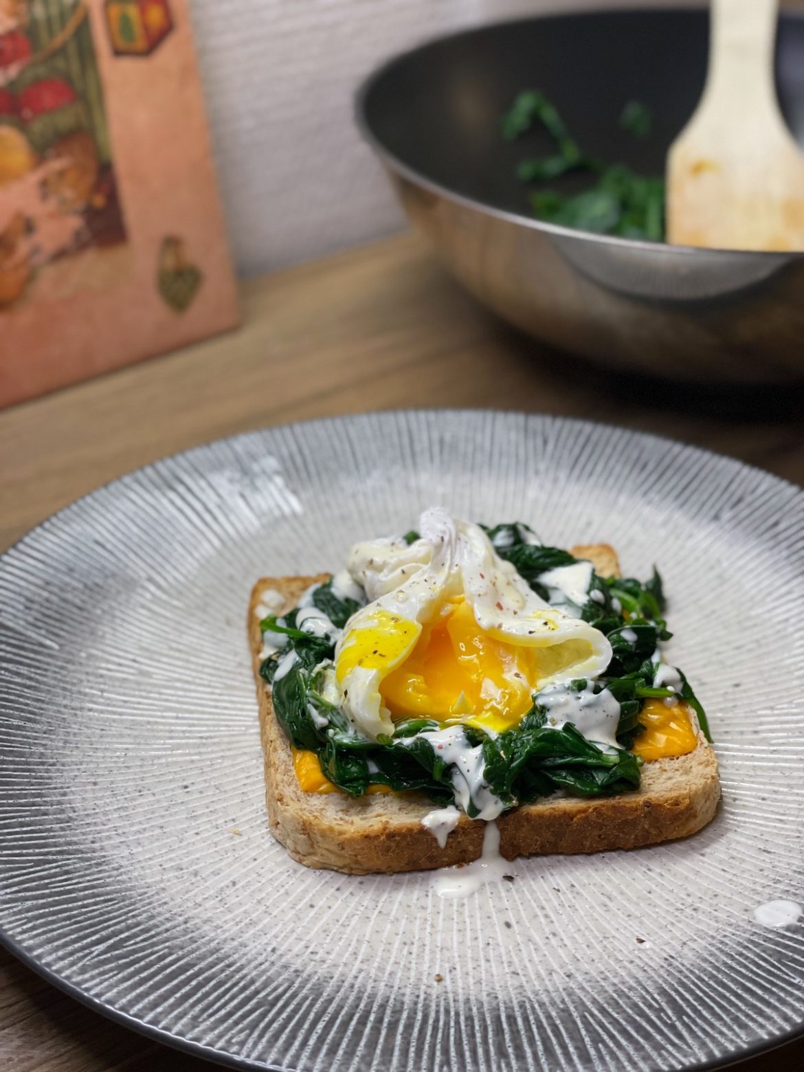 Toast épinards oeuf poché