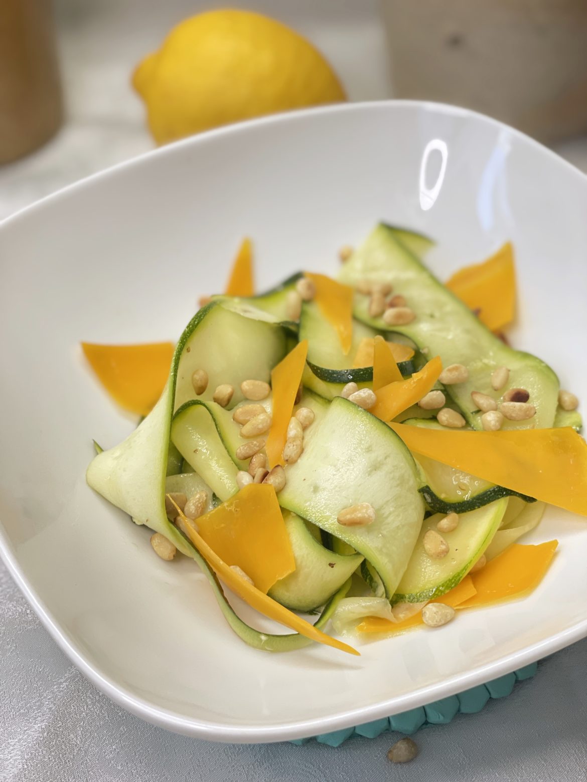 Salade courgettes marinées citron