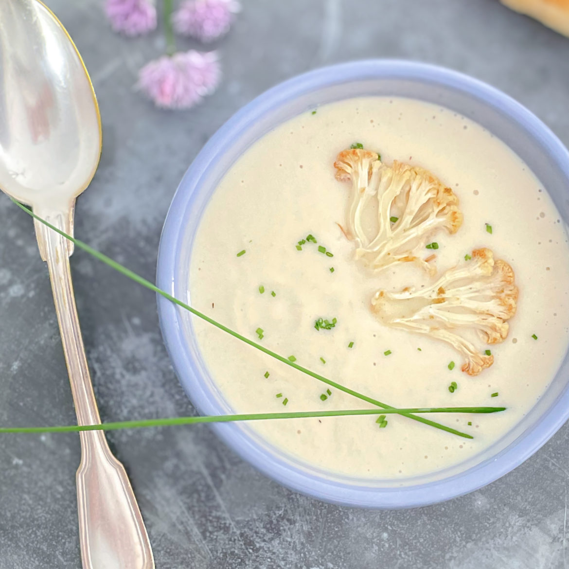 Velouté chou fleur rôti roquefort