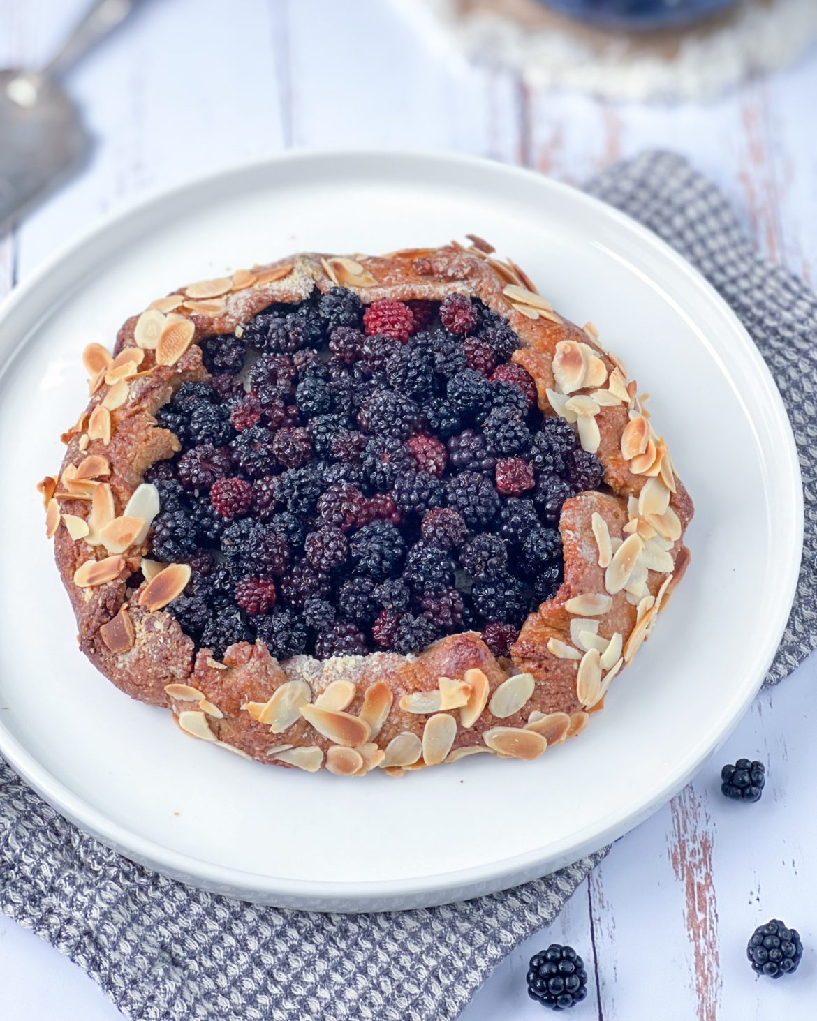 recette de tarte rustique aux mûres vegan